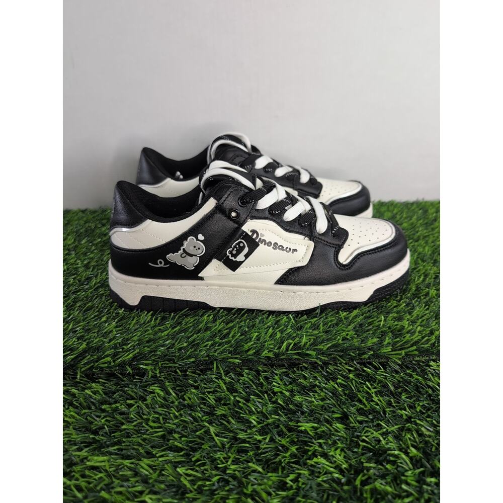 Bobo House Dinosaur Shoes Dinosaur 8.5 US Size Black And White